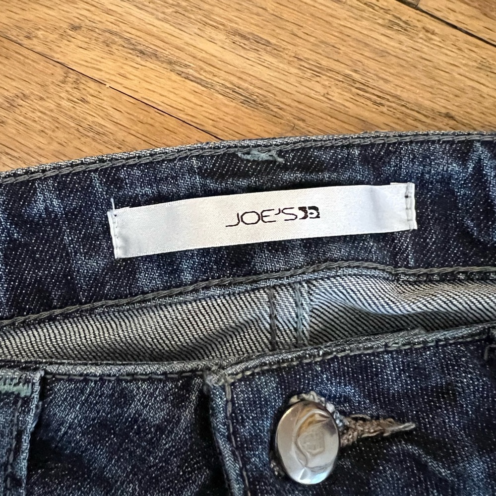 Joe’s Jeans Chelsea Ankle Jeans - Picture 2 of 6